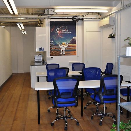 Hotel Cosmos Capsule Coworking Londres Exterior foto
