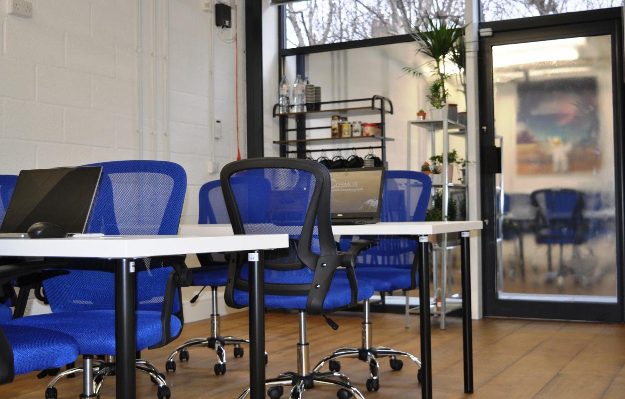 Hotel Cosmos Capsule Coworking Londres Exterior foto